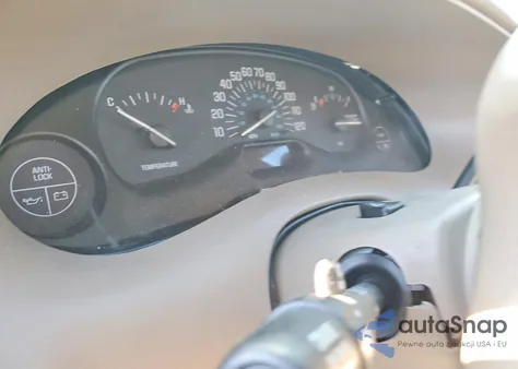 2004 Buick Century from USA, damaged, VIN 2G4WS52J041174423